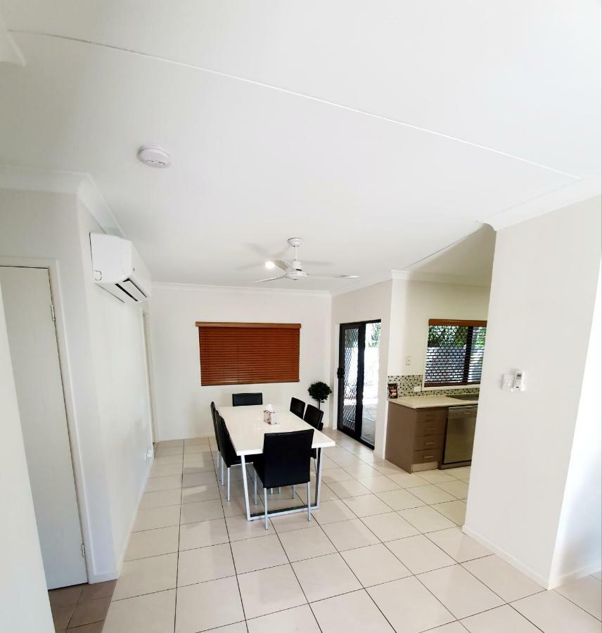 3 Bedroom Central Home Townsville Bagian luar foto